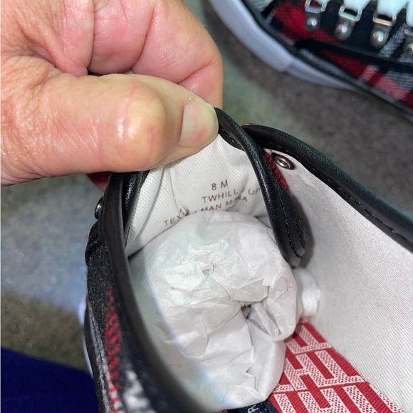 🆕 Tommy Hilfiger Plaid “Hill” LaceUp LowTop Sneaker, Size 8 - Picture 7 of 7